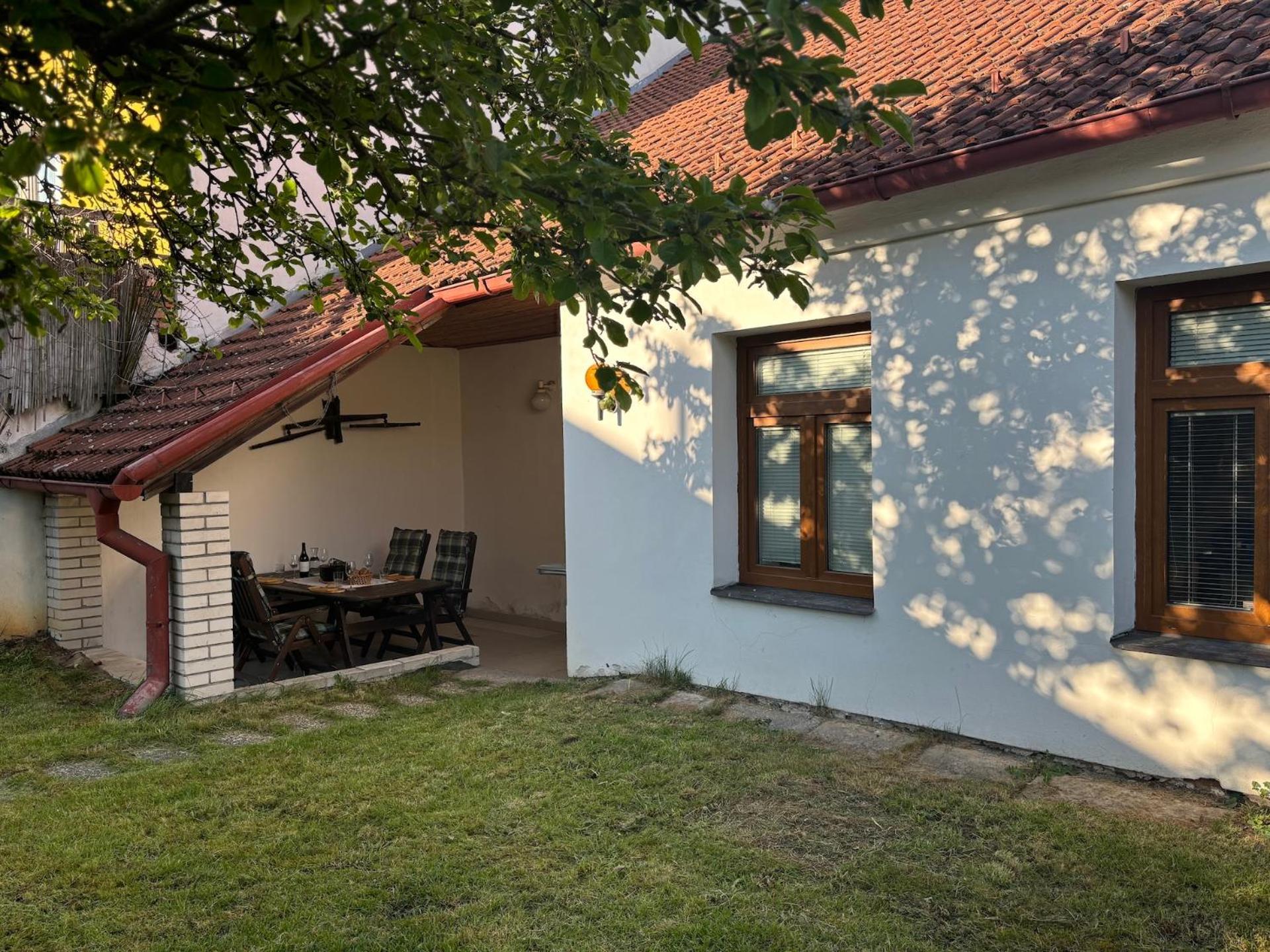 Domek V Treboni Экстерьер фото